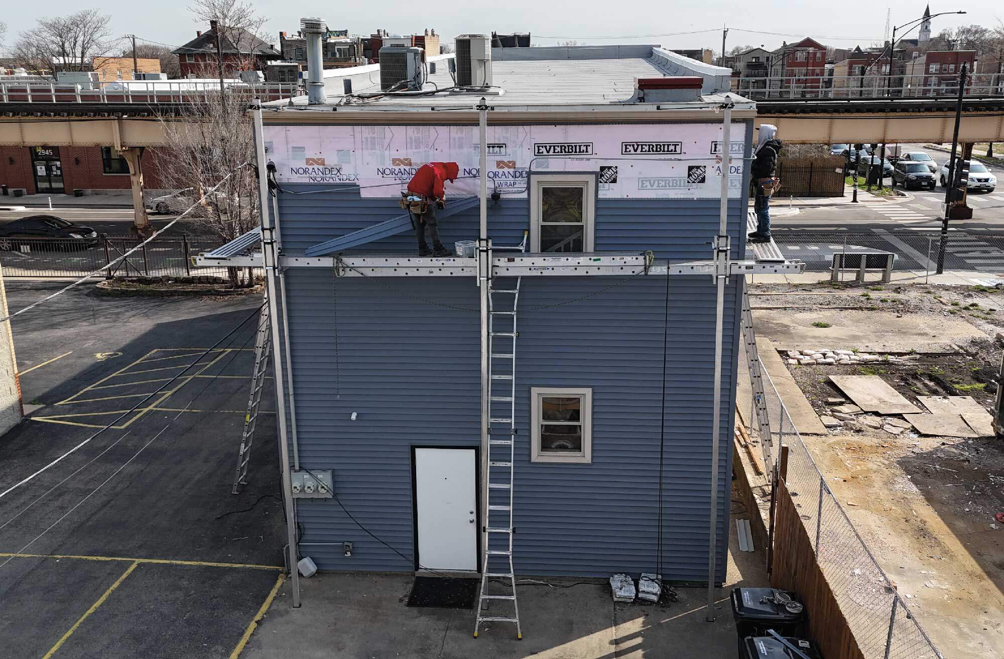 Commercial exterior siding installation in Chicago