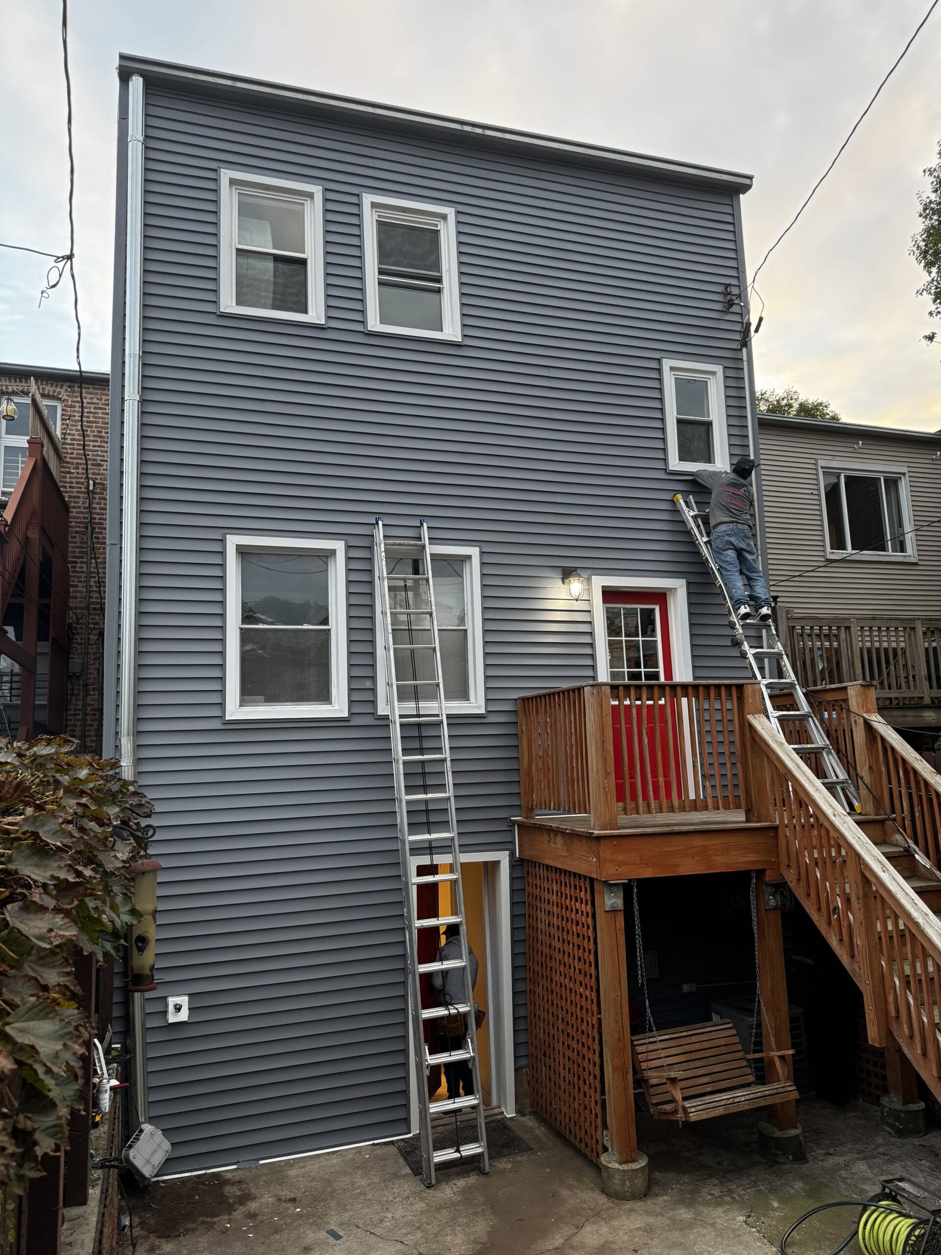 Siding service in Chicago
