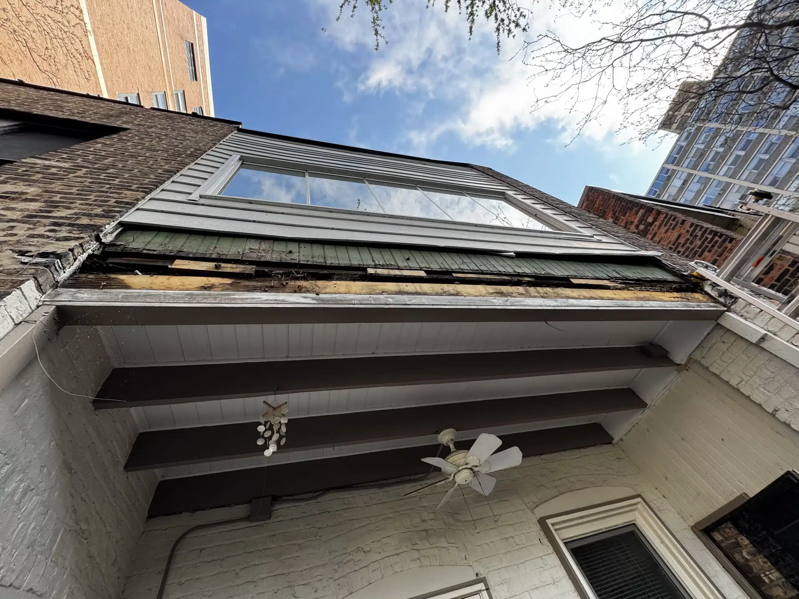 Siding repair service in Chicago by Pro Siding Chicago Inc